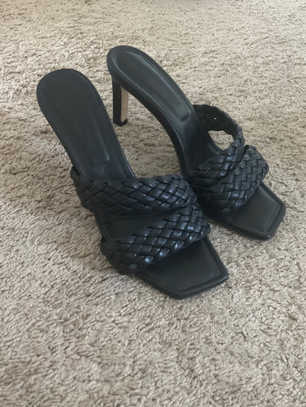 Lafayette 148 New York Maracella Woven Leather Mule Sandals.